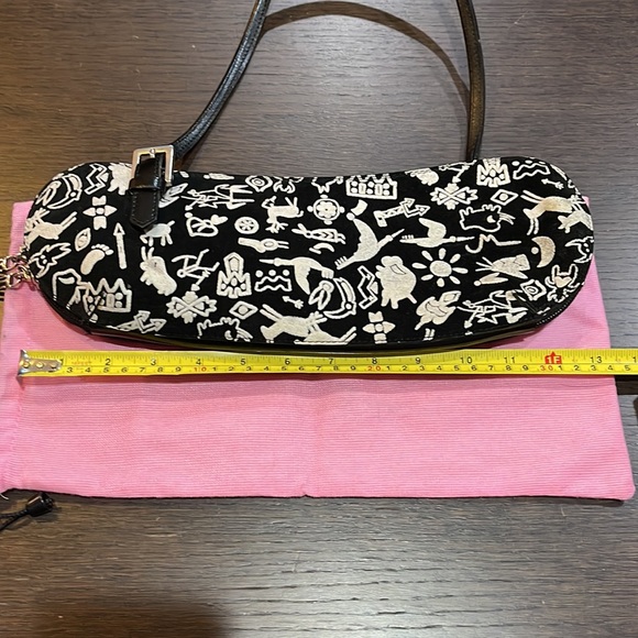 Handbag - Picture 7 of 9